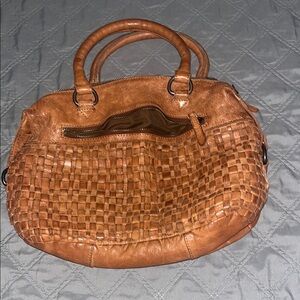 Elegant Tan Woven Leather Handbag